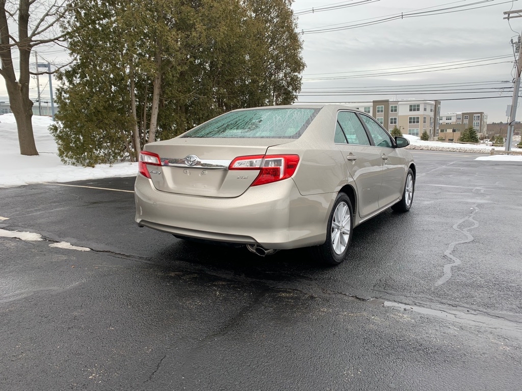 2013 TOYOTA CAMRY